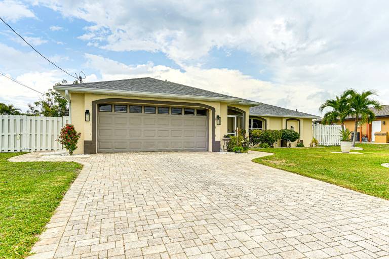 4 Mi to Public Beach: Cape Coral Paradise! — photo 3