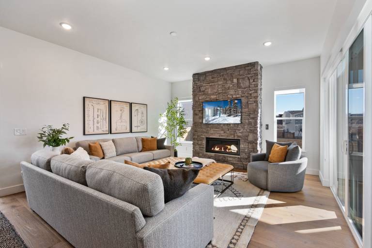 Apres Retreat, 5br 3.5ba, hot tub, sleeps 14, BBQ — photo 5