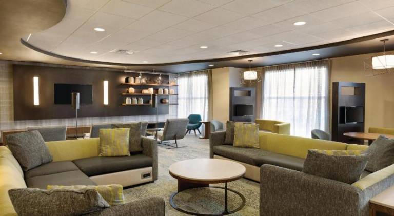 Courtyard by Marriott Fort Smith Downtown — photo 2