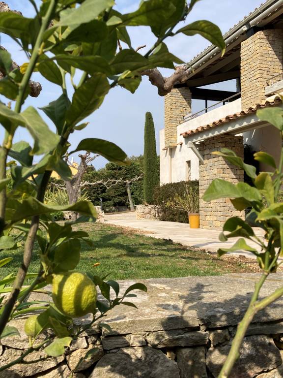 Villa with private pool, terrace & barbeque | Pool view — photo 4