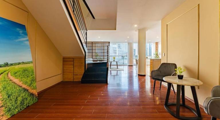 Holiday apartment with patio — photo 2