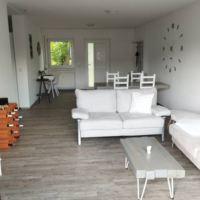 Holiday apartment with fast internet | Garden view — photo 3