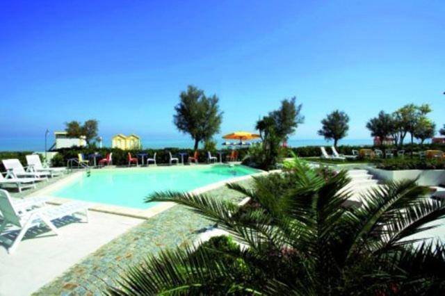 GFH - Hotel Ruhig — photo 3