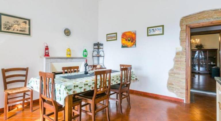 Apartment with 4 rooms for 7 persons — photo 4