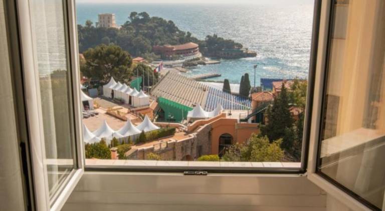 FABULOUS !APARTMENT A FRONT OF LEGENDARY MONTE CARLO BEACH and TENNIS CLUB ! — photo 5