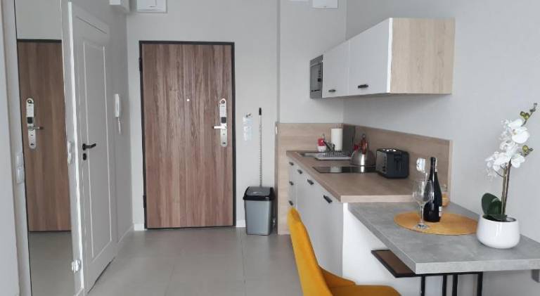 Beautiful holiday apartment with patio & pool | Close to the beach | Pet-friendly — photo 3
