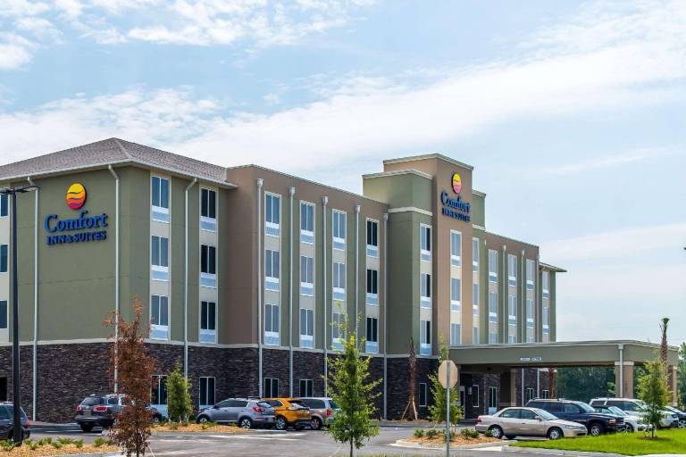 Comfort Inn & Suites Valdosta I-75 in Valdosta, GA