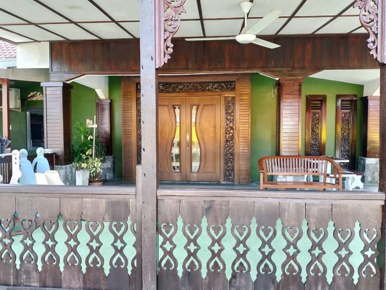 2000 m&sup2; Ferienhaus