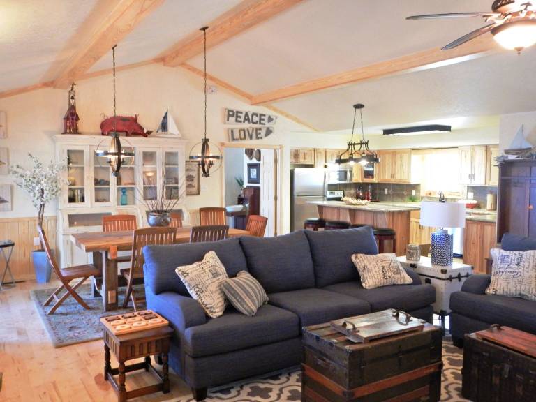 Cottage  Mount Ida