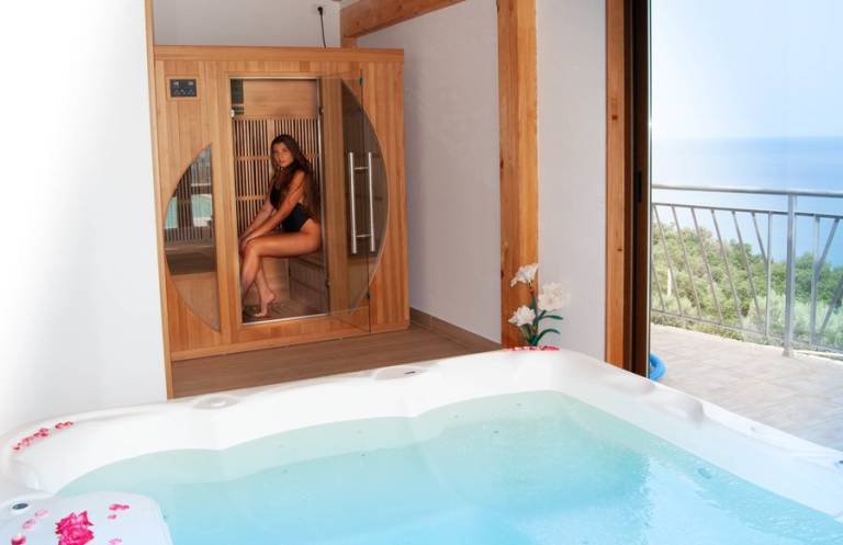 Le Terrazze sul Mare Bio - Agriturismo con ristorante: Chalet in legno — photo 4