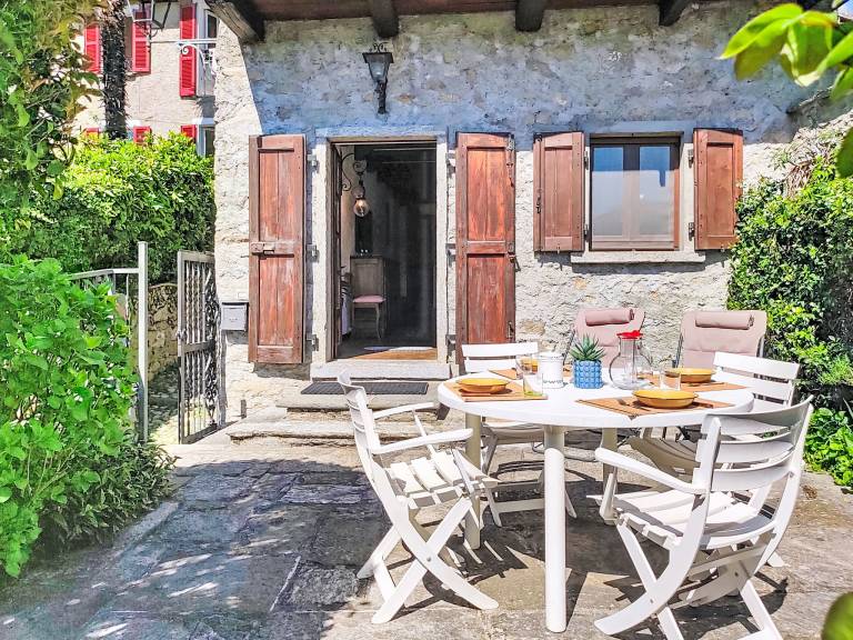 Ferienhaus mit Hund in Naggio, Menaggio f&uuml;r max. 4 Personen