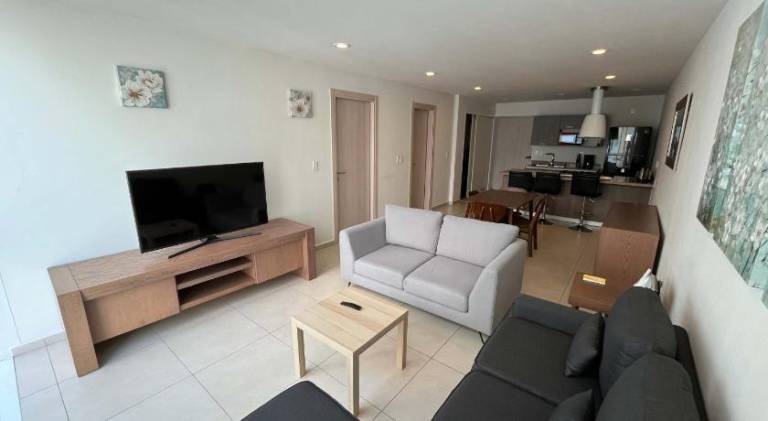 Apartment with pool — photo 2
