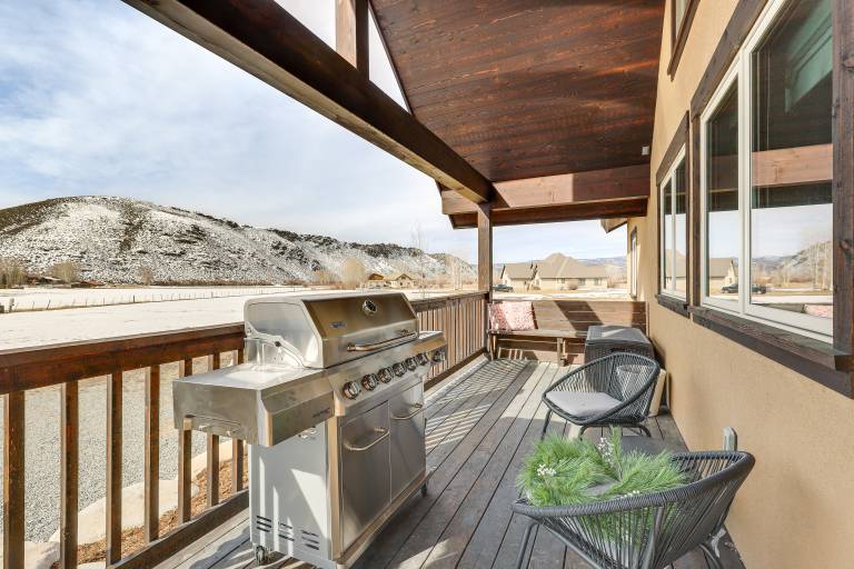 Fish, Hike & Ski: Mtn-View Gunnison Home w/ Sauna — photo 3