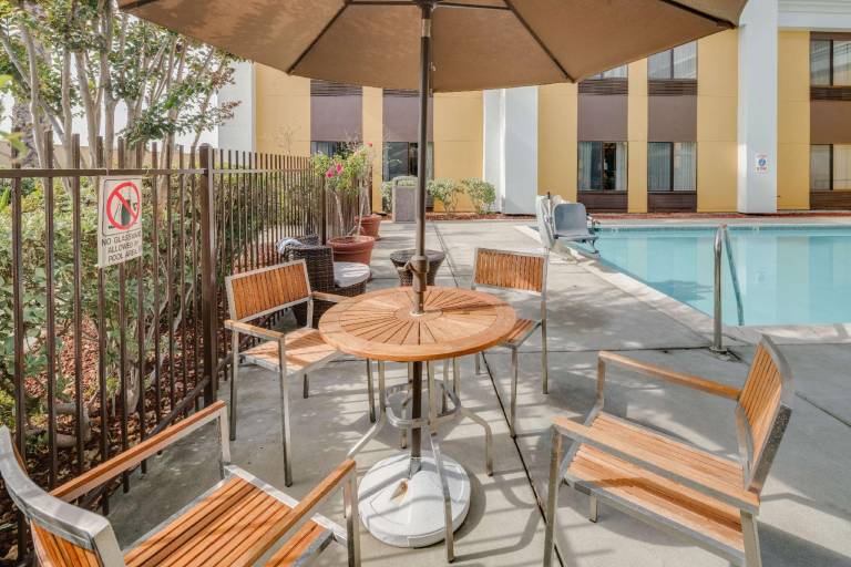 Hampton Inn Livermore-East Bay — photo 3
