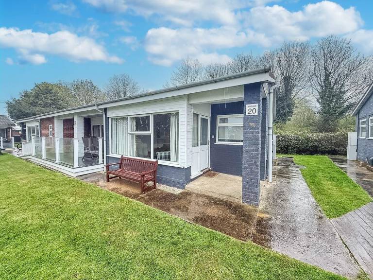 Chalet Lowestoft