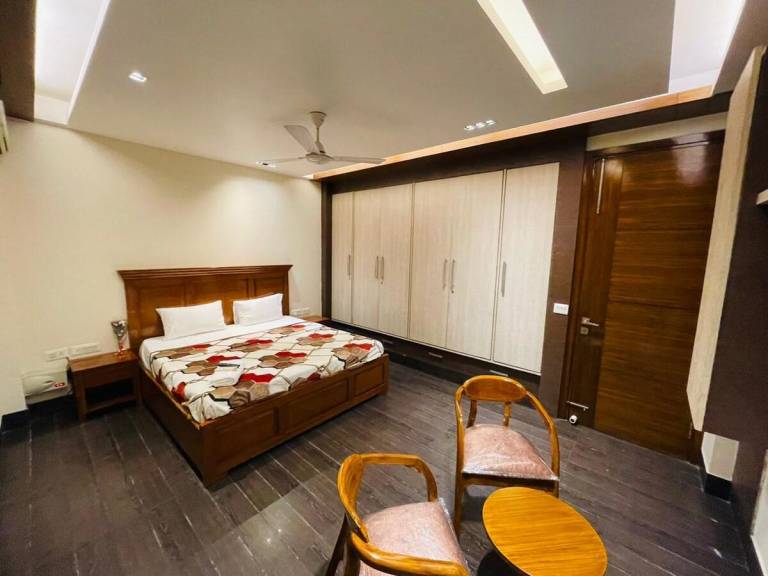 House Sanjay Van