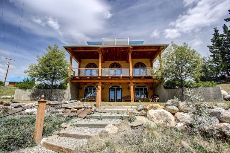 House  Radnor