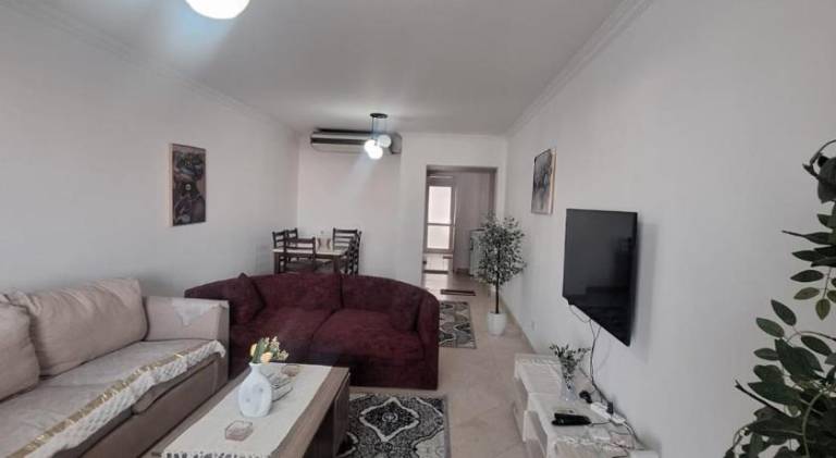 Apartment with pool — photo 2