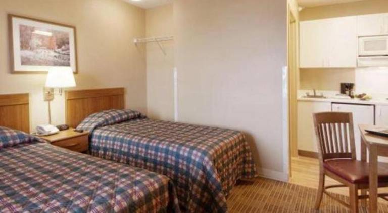 Extended Stay Kansas City — photo 4