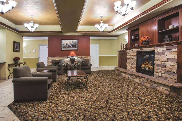 La Quinta Inn & Suites by Wyndham Rifle — photo 5