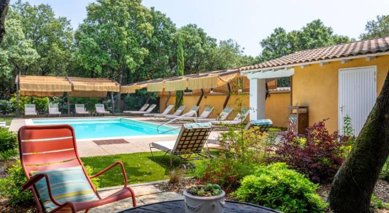 Logis Hotel La Bastide De Grignan & Restaurant La Chenaie — photo 3