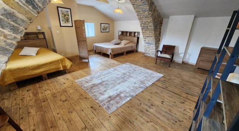 Holiday apartment with 2 rooms for 6 persons — photo 2