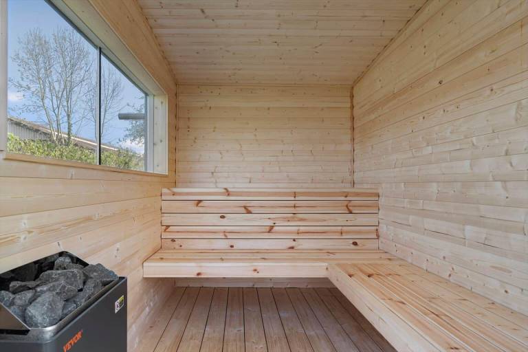 Fully equipped charming vacation home with sauna, terrace & barbecue | Beach nearby | Pets are welcome — photo 4