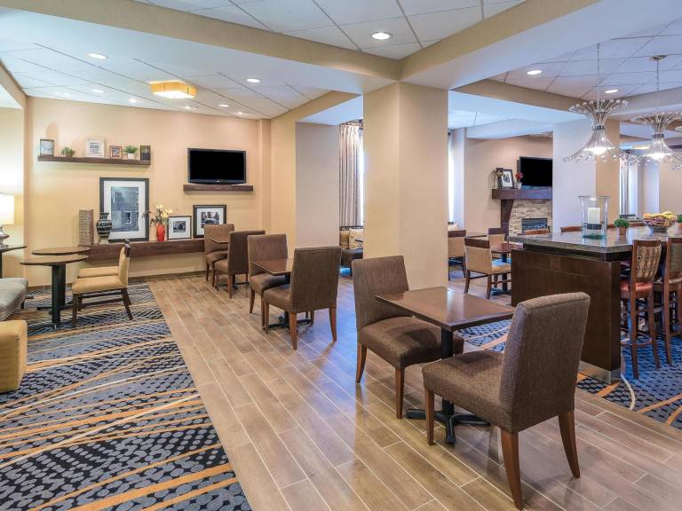 Hampton Inn Charlotte-Uptown — photo 5