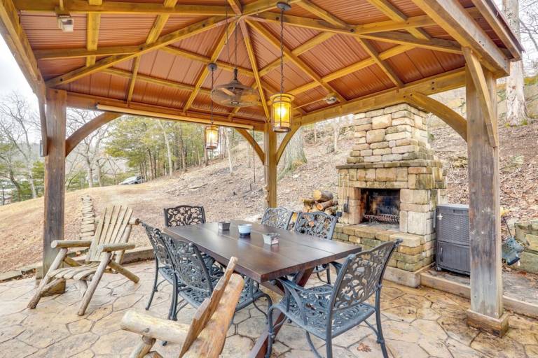Cottage  Camdenton