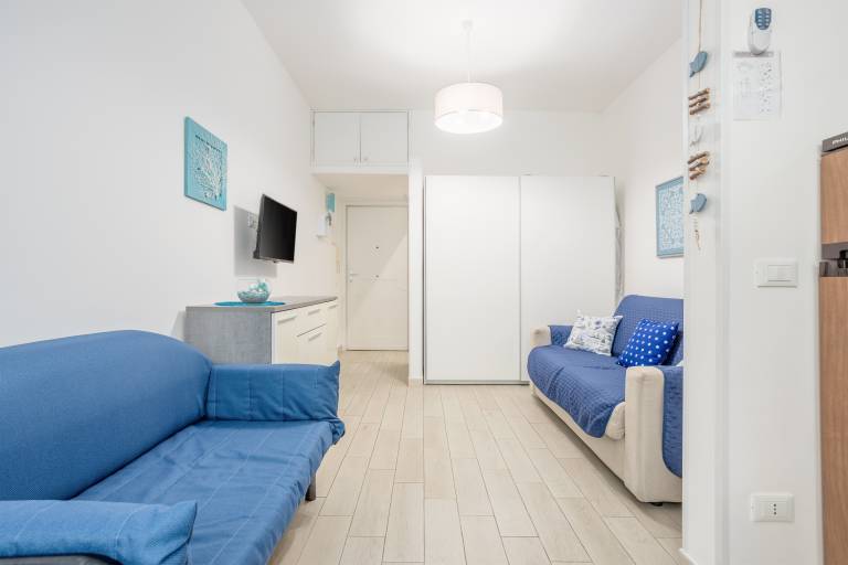 Studio with garden, pool & terrace | Sea view in Palermo