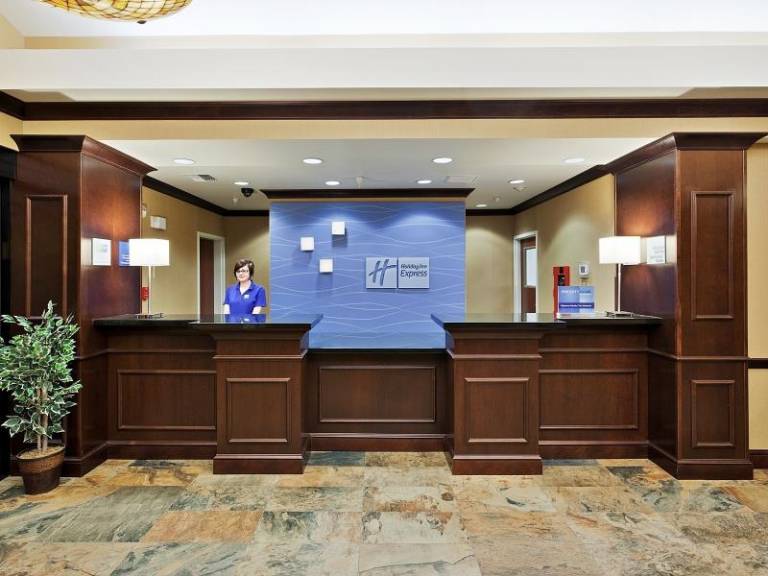 Holiday Inn Express and Suites Great Falls By IHG — photo 3