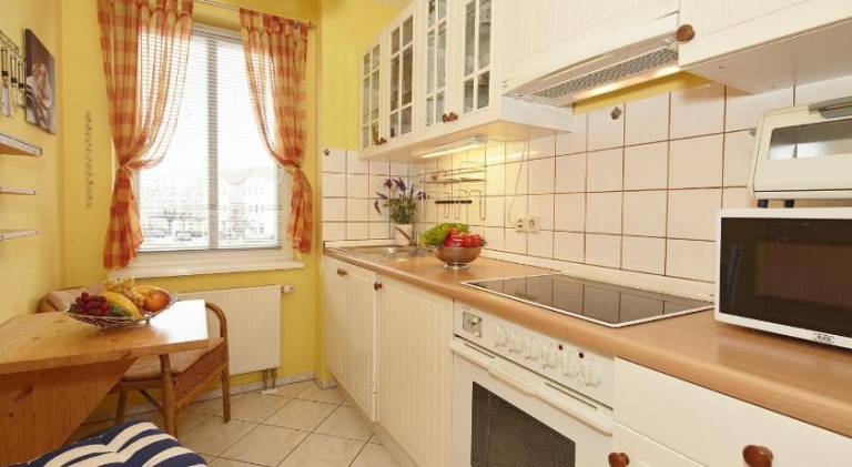 Rental apartment with pool — photo 4