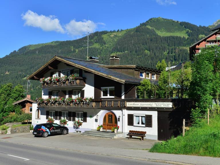 Ferienwohnung in Mittelberg, Hirschegg für max. 2 Personen Ferienwohnung in Mittelberg, Hirschegg für max. 2 Personen