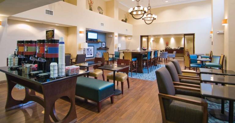 Hampton Inn & Suites Baton Rouge/Port Allen — photo 3