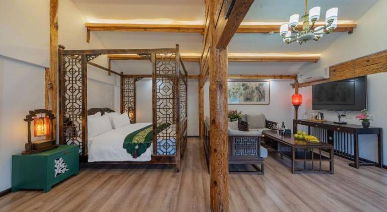 Yiyuan Snow Mountain View Naxi Style Inn — photo 3