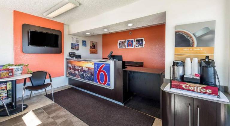 Motel 6 Sparks, NV - Airport - Sparks — photo 3