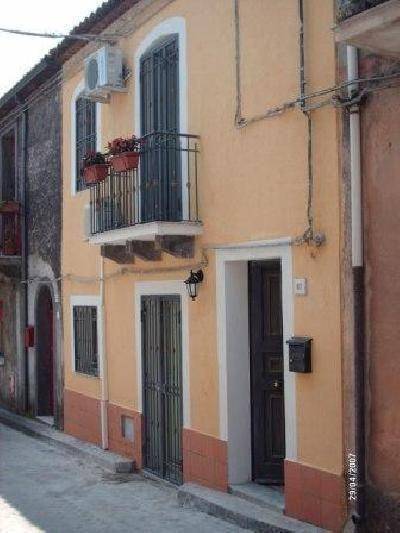 Ferienwohnung in Linguaglossa für max. 2 Personen Ferienwohnung in Linguaglossa für max. 2 Personen