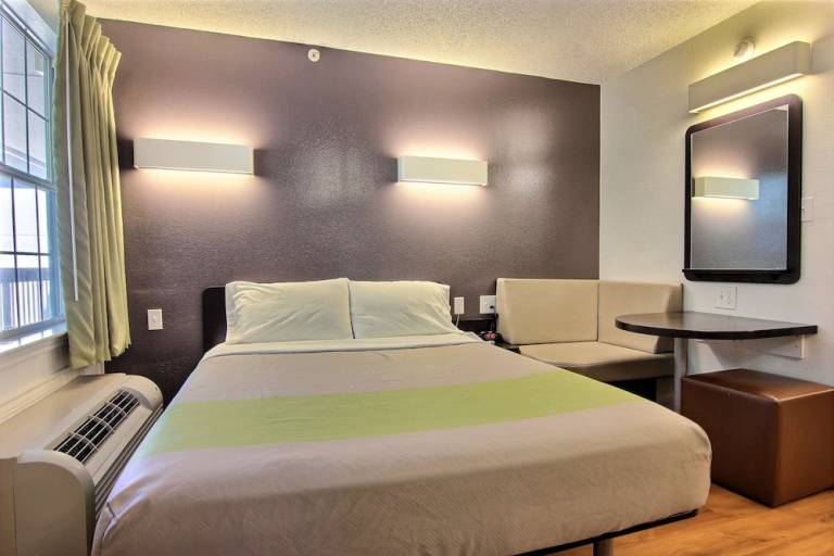 Motel Highland Oaks