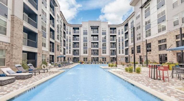 Apartment with pool | Good for workation — photo 4