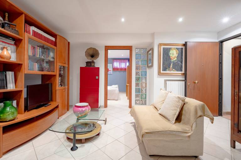 Holiday apartment | City view — photo 2