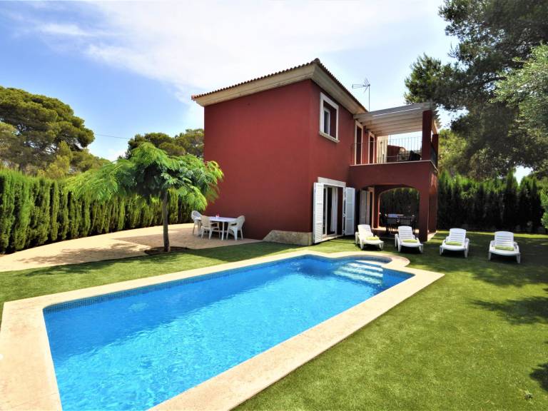 150 m&sup2; Ferienhaus