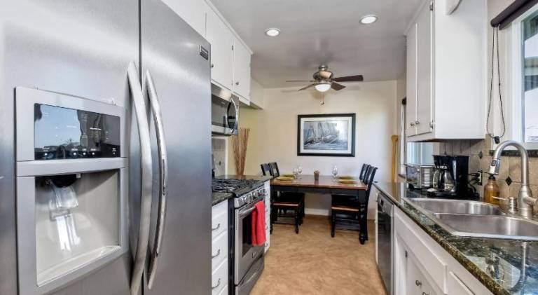 House with 2 rooms for 5 persons — photo 4