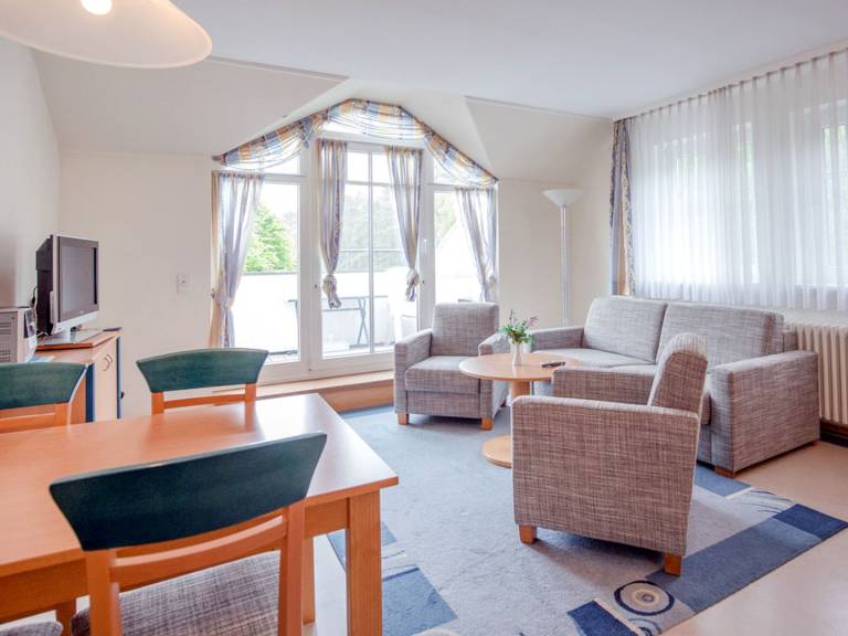 Komfort Ferienwohnung mit 1 Schlafzimmer und Balkon im Dachgeschoss in Binz