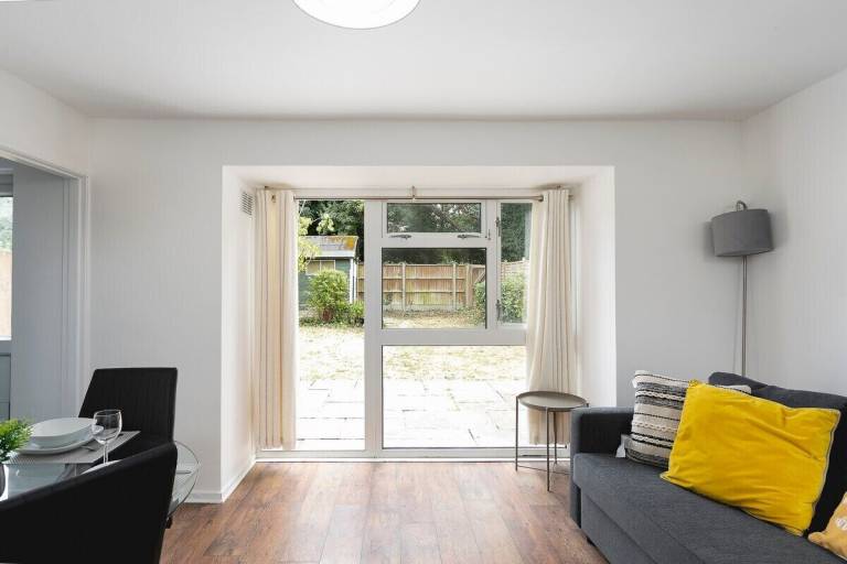 House  Hitchin