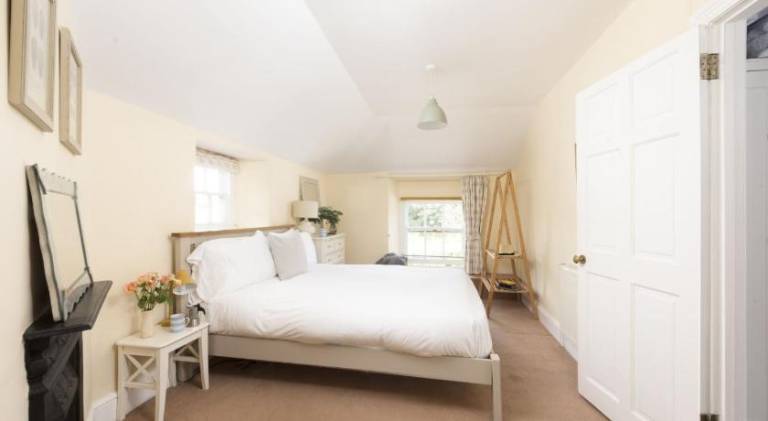 Trevethen Cottage - Free Parking and WiFi - Close to Beach - Pets Welcome — photo 2