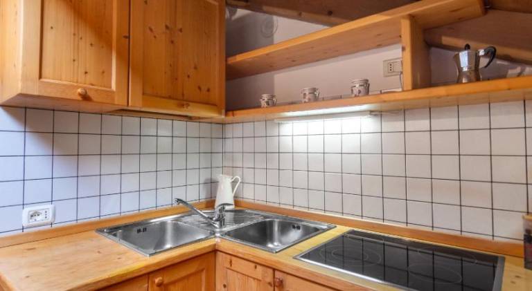 Apartment with 2 rooms for 4 persons — photo 5