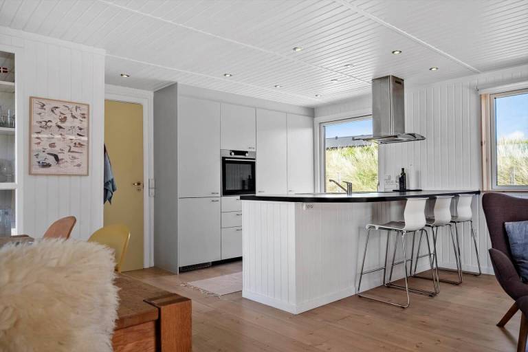 Fully equipped big house with barbecue, terrace & yard | Beach nearby | Dogs allowed — photo 5