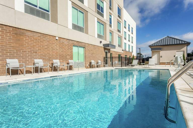 Hampton Inn & Suites Saraland Mobile — photo 4