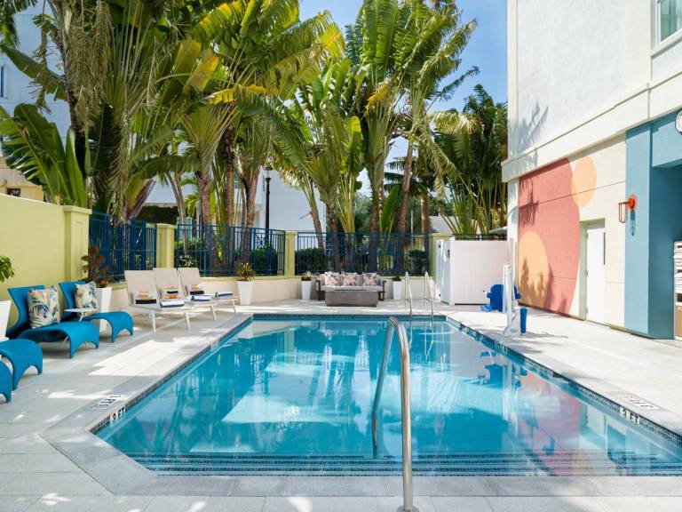 Voco Sarasota By IHG — photo 2