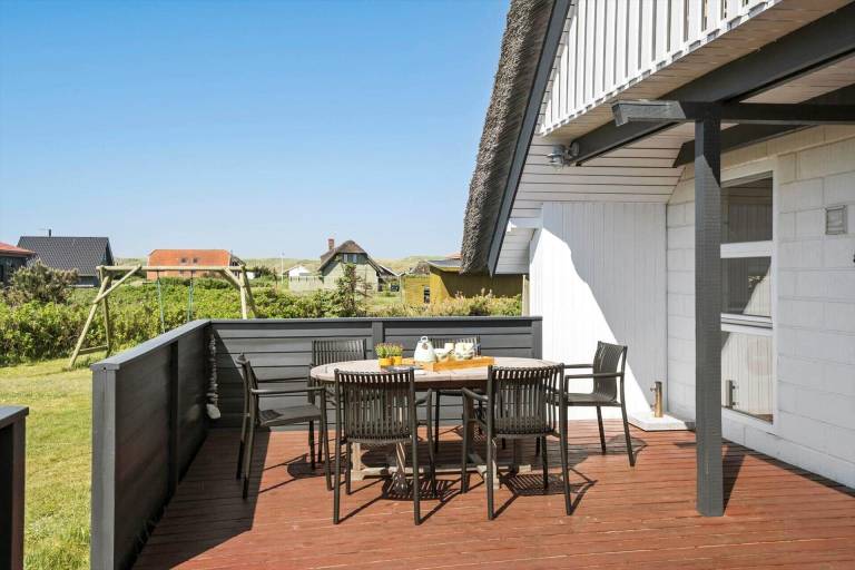 Wonderful vacation home with sauna, jacuzzi & terrace | Pets allowed — photo 2